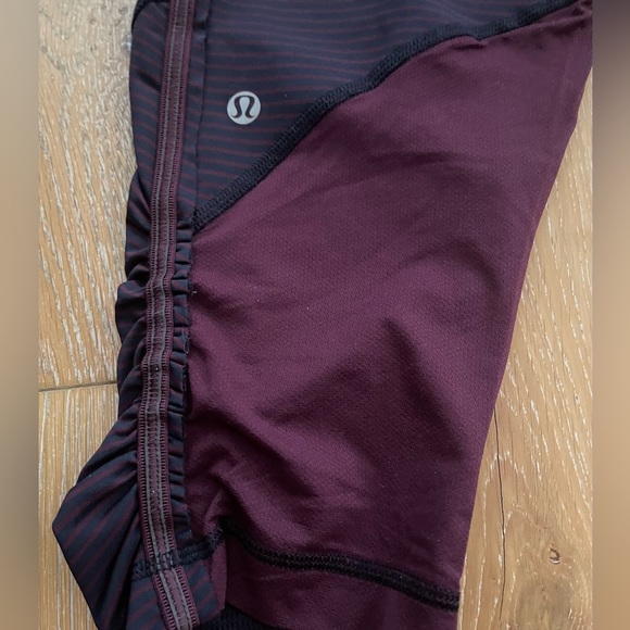 Lululemon Run For Your Life Crop 17”. EUC! Hyper Stripe Plum/Plum Pow Stripe - Picture 11 of 14